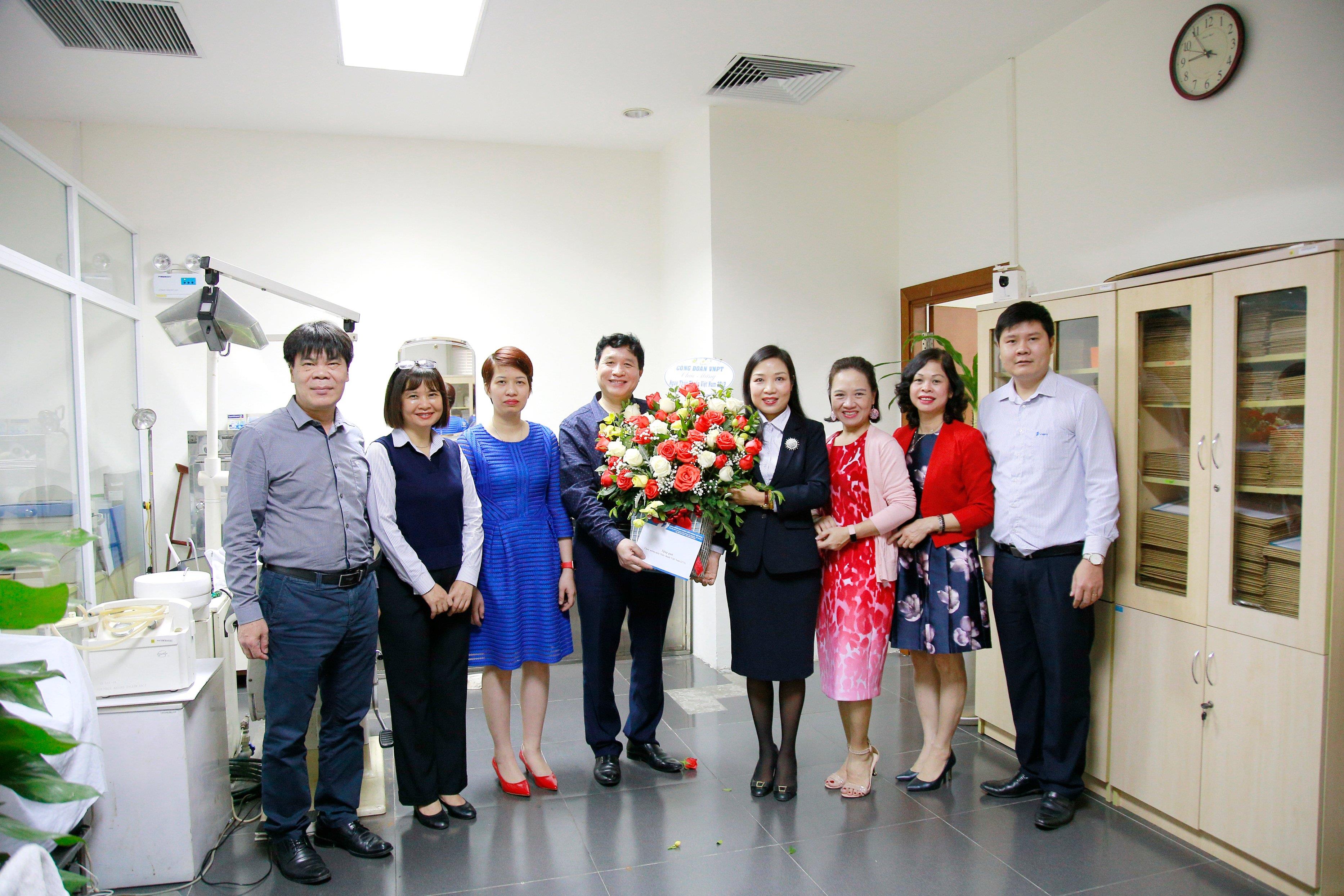 Chúc mừng ngày Thầy thuốc Việt Nam 27/02 Chúc mừng ngày Thầy thuốc Việt Nam 27/02